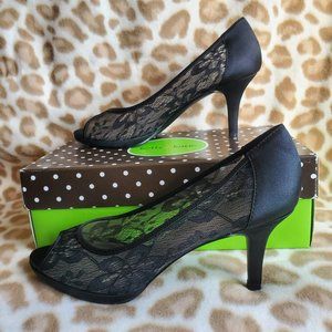 Kelly & Katie Black Lace Peep Toe Cushioned Insole High Heel Shoes - (10)